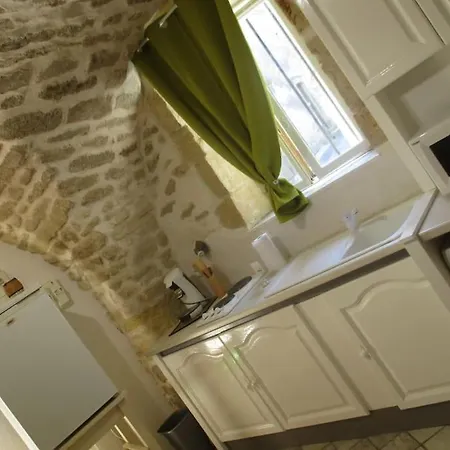 Location Studio Meuble 19M² Proche De La Mer Aubais Exterior photo